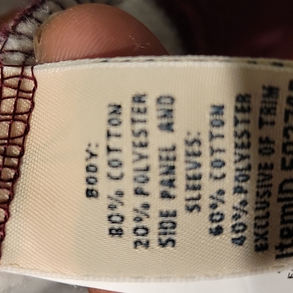 L.L. Bean sweater w/pouch pocket - Picture 5 of 5